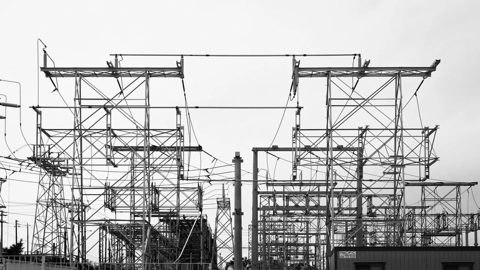 Kína-kockázat az AI adatközpont-boomban: a transzformátorhiány a CAPEX rejtett szűkkeresztmetszete