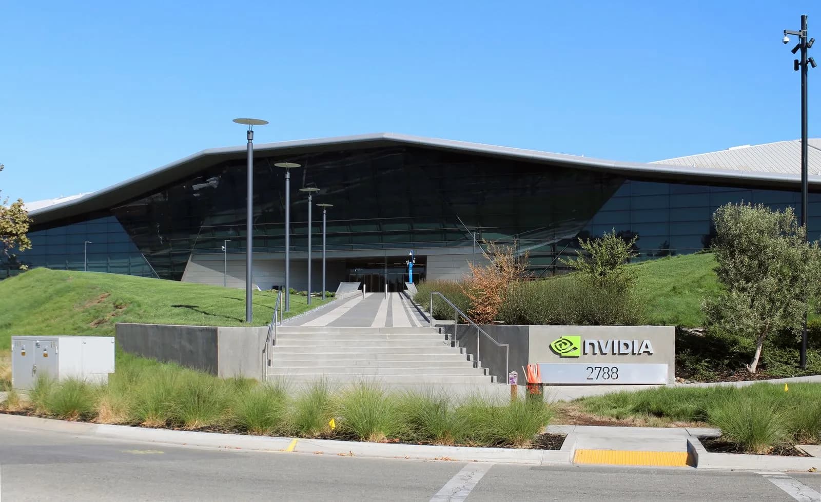 Nvidia megveszi a Hugging Face-t: chiptől az AI-platformig