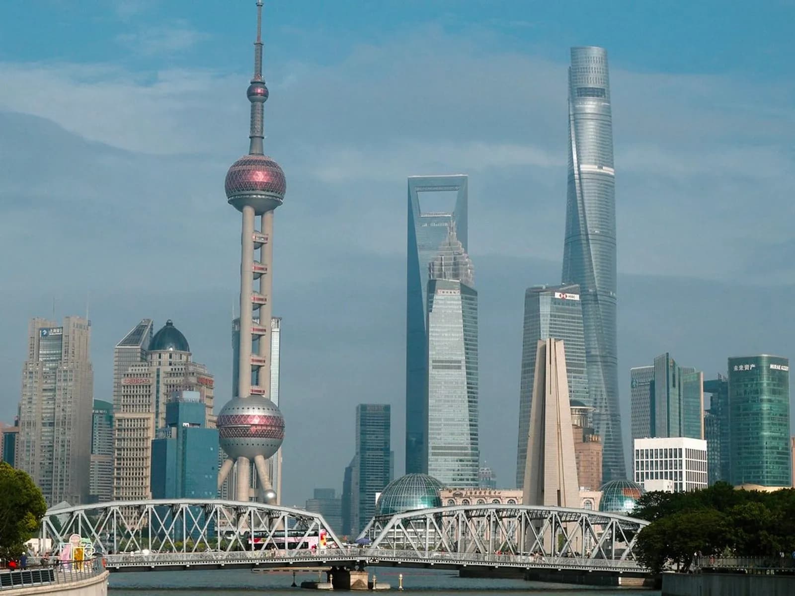 Caixin Services visszapattanás: kínai szolgáltatások 22 havi mélypont után