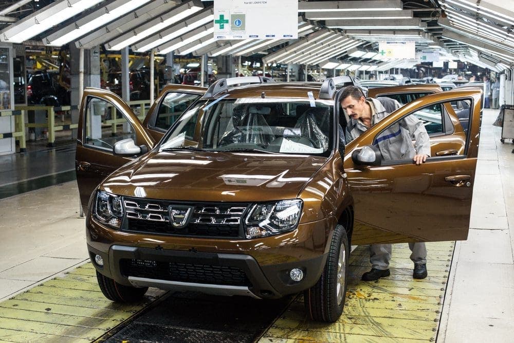 Miért éppen most küld el kilencszáz dolgozót a Dacia? – A válasz Marokkóban van