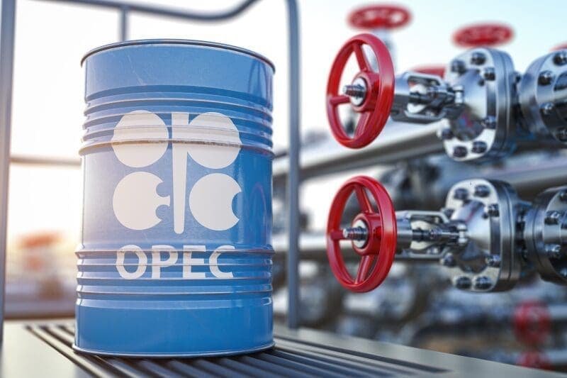 Zuhan az olajár - Az OPEC+ döntése és a vámháborús félelmek megrengették a piacot