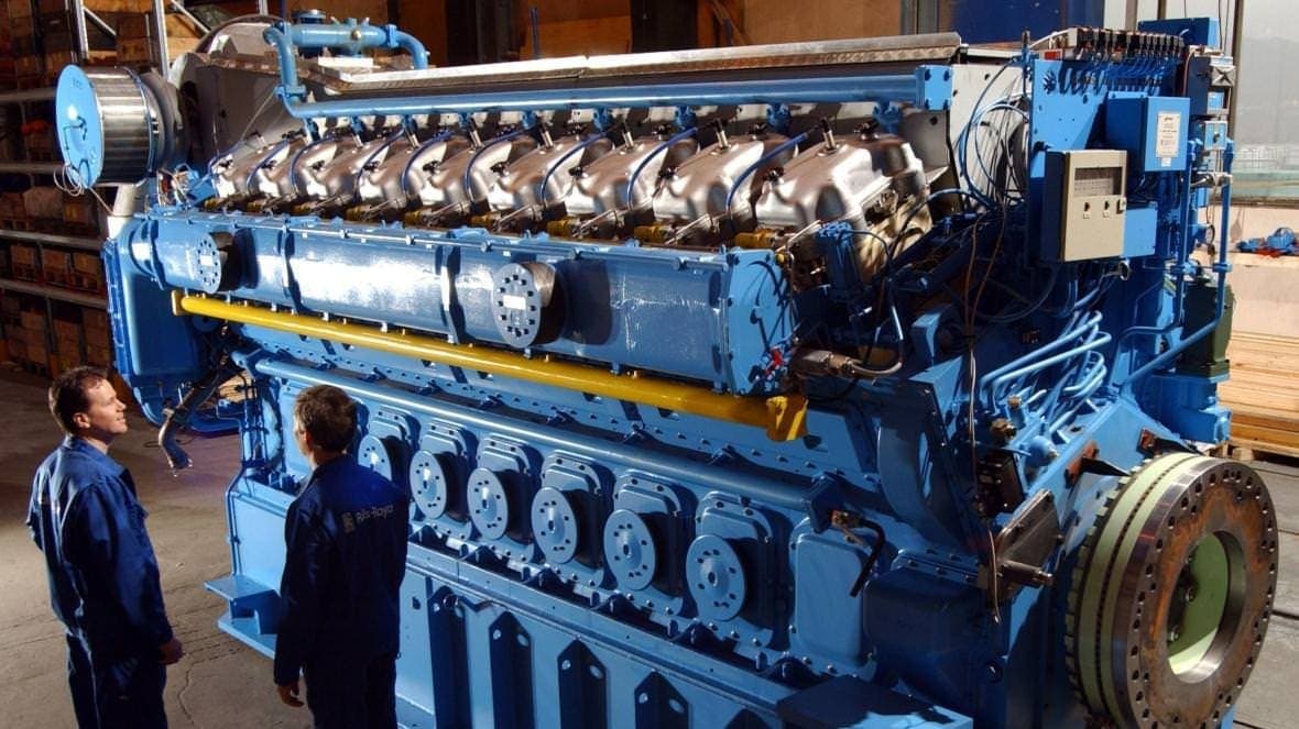 Trump is elégedett - A Rolls-Royce a tenger alatt bizniszel