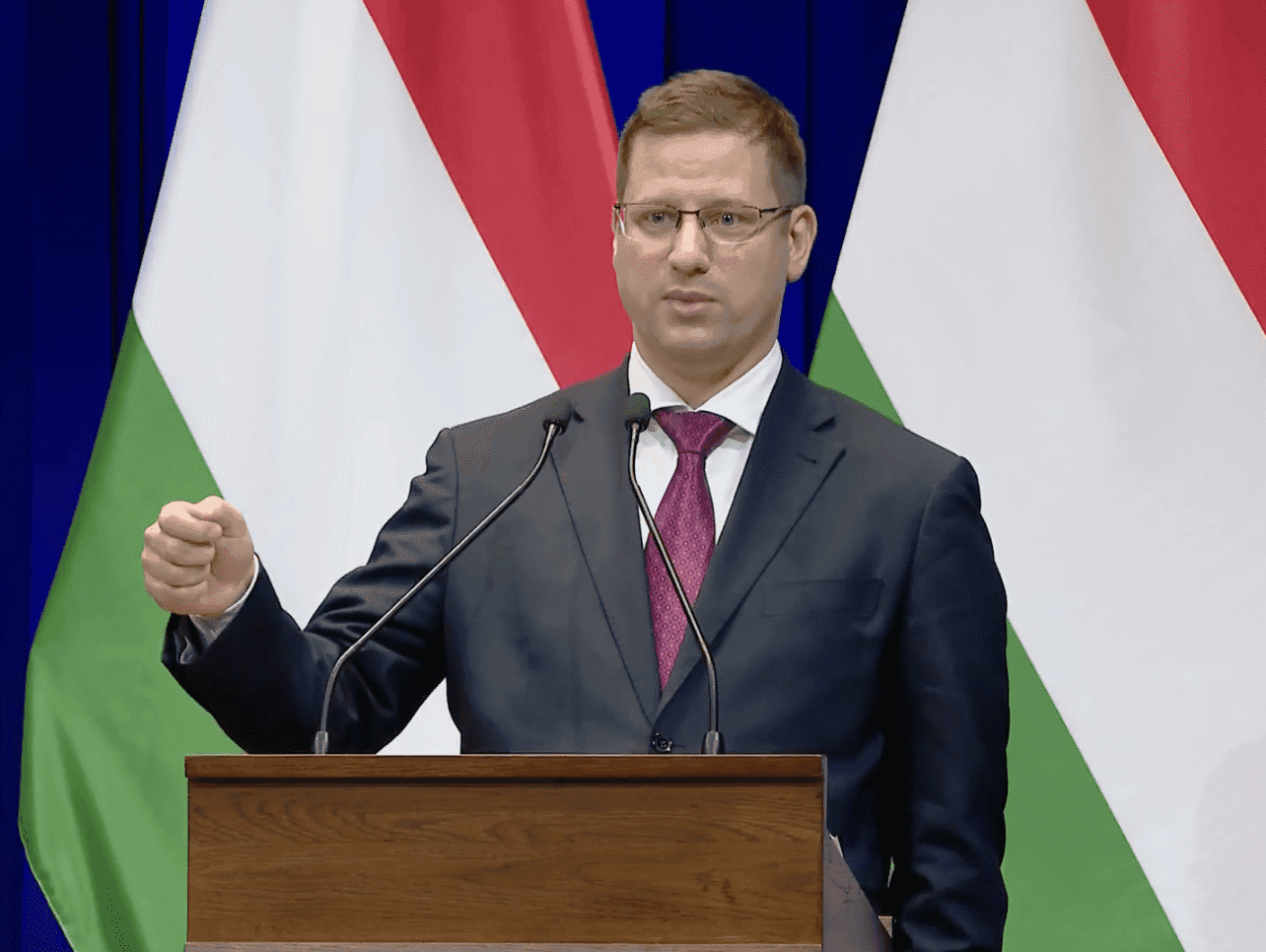 Mi hangzott el a Kormányinfón? - Drasztikus lépések jöhetnek az árak ellen, több család járhat jól az új szja-mentességgel
