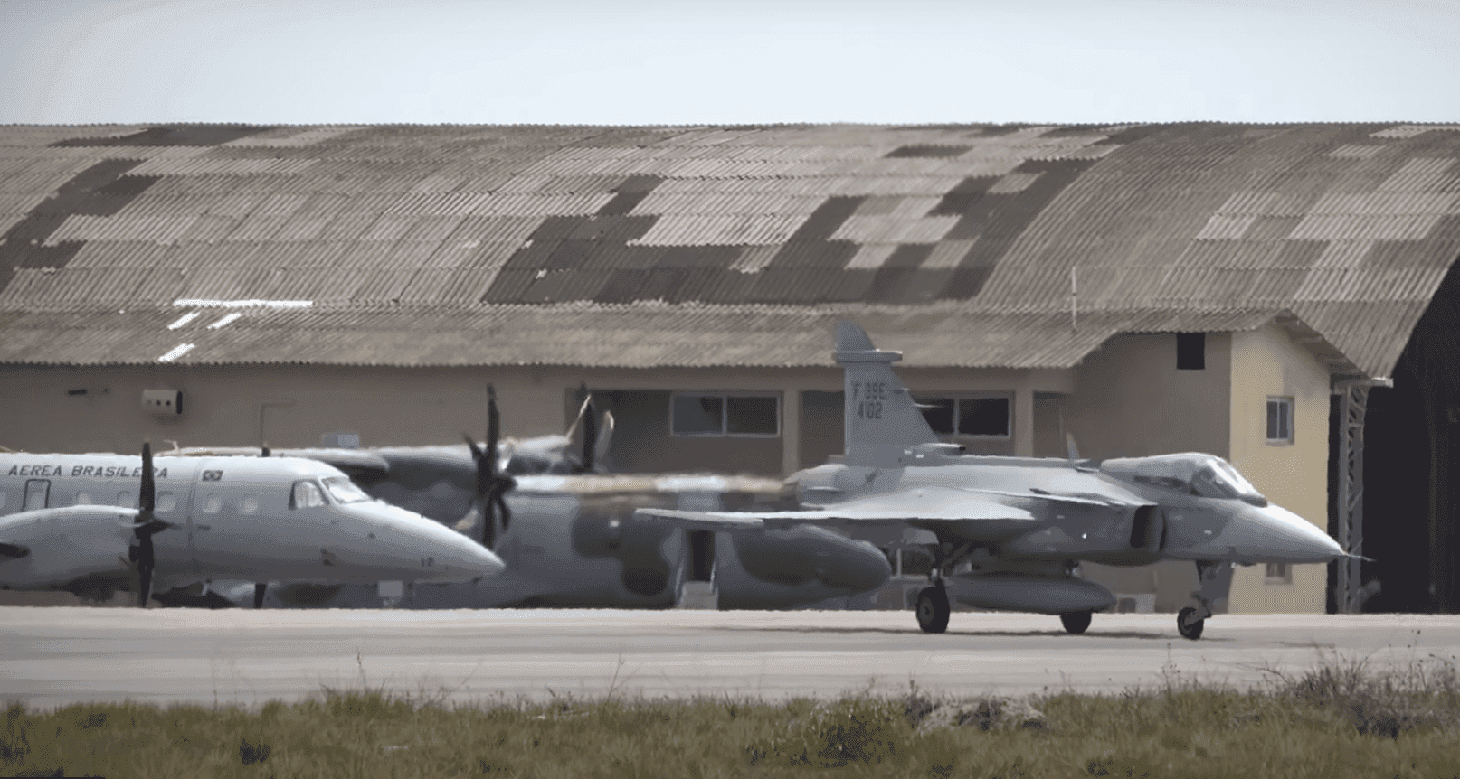 Gripen-botrány Brazíliában – Nyolc évet csúszik a vadászgép-program és még a költségek is elszálltak