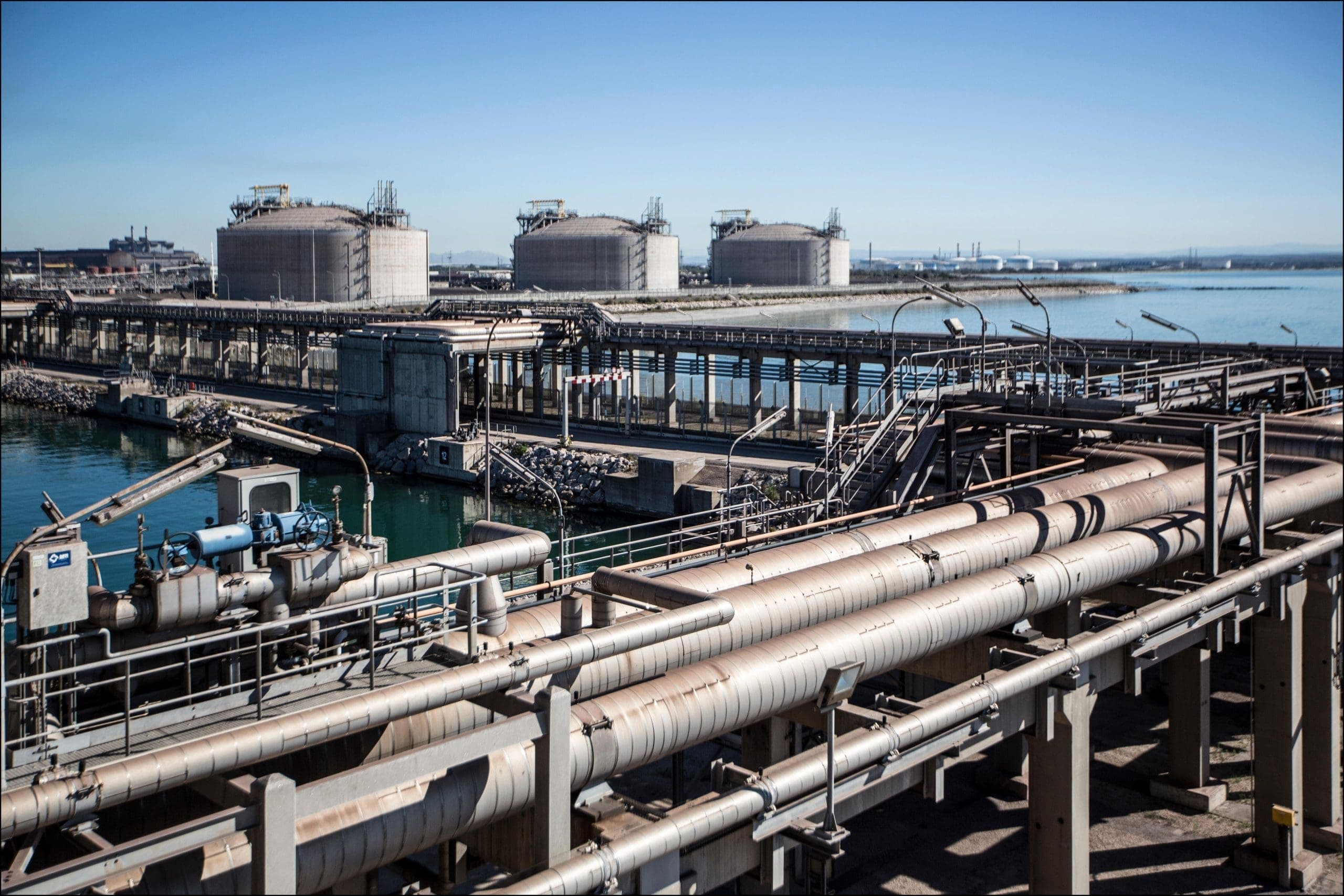 Milliárdos gázüzlet – Évente 400 millió köbméter LNG érkezik Franciaországból