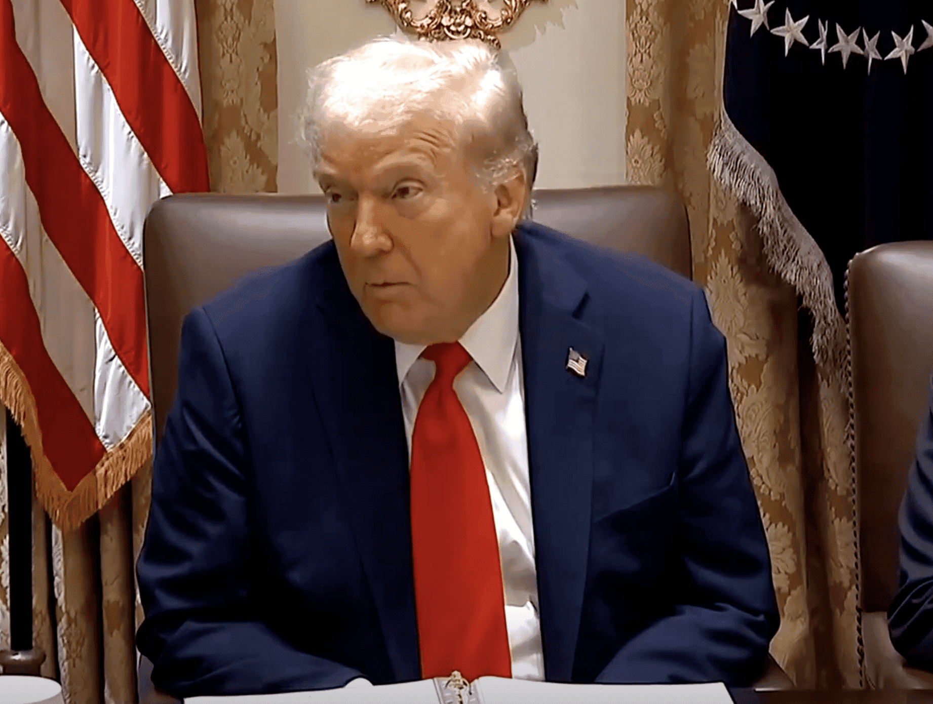 Trump politikai leszámolást folytat vagy csak spórol? – Ezreket bocsát el a kormányzati leállás idején