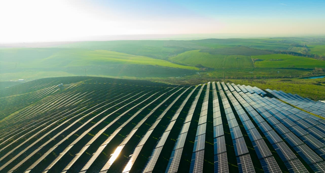 Napenergiával erősítenék Ukrajna energiaellátását – 45 millió eurós hitelt ad az EBRD