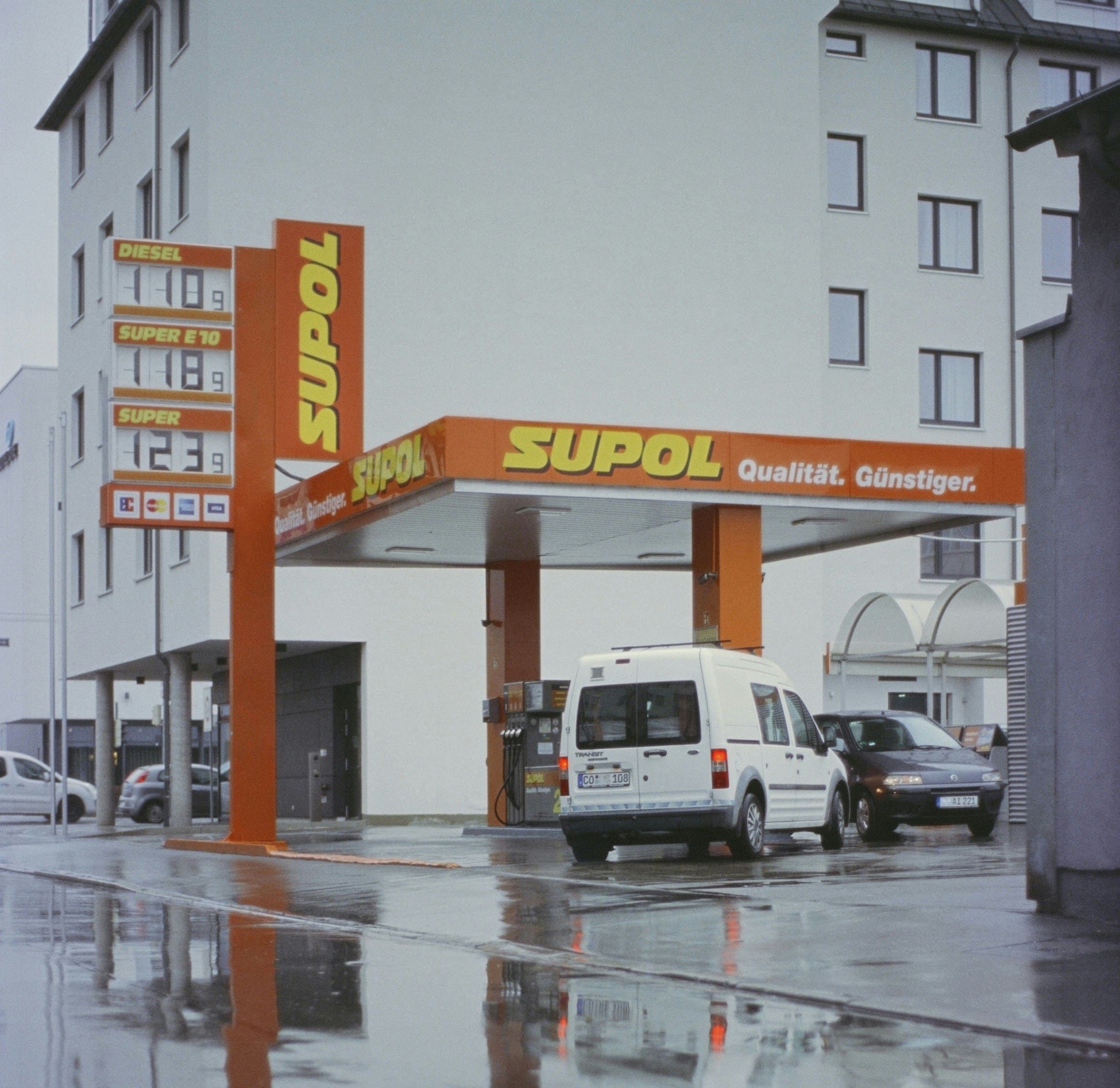 Irán miatt drágul az energia – Adócsökkentéssel fékezné az üzemanyagárakat a német kormány