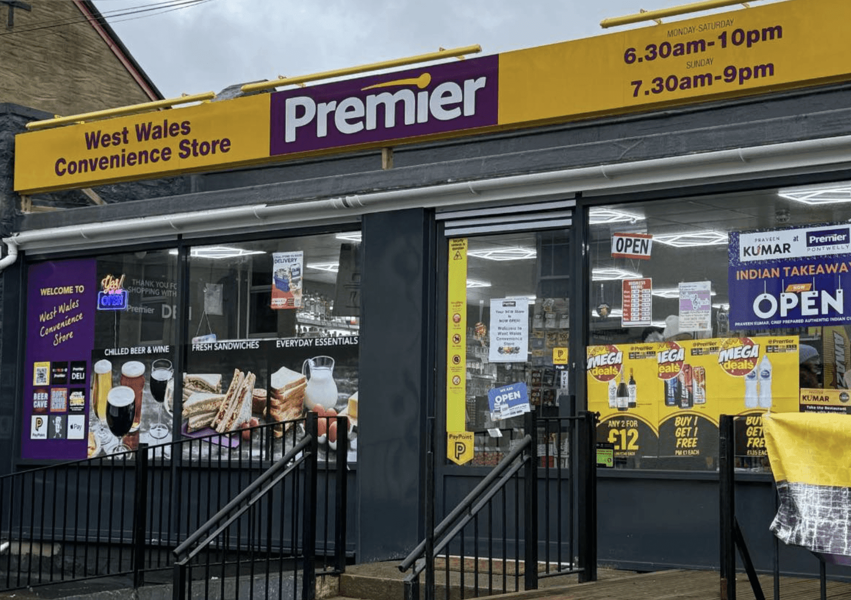 Nagy dobásra készül a Tesco? – Budapesten indította el a brit Premier kisbolthálózatot